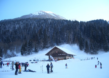 Горнолыжная база в Ла-Шапель-д'Абонданс, Франция – фотографии Франции