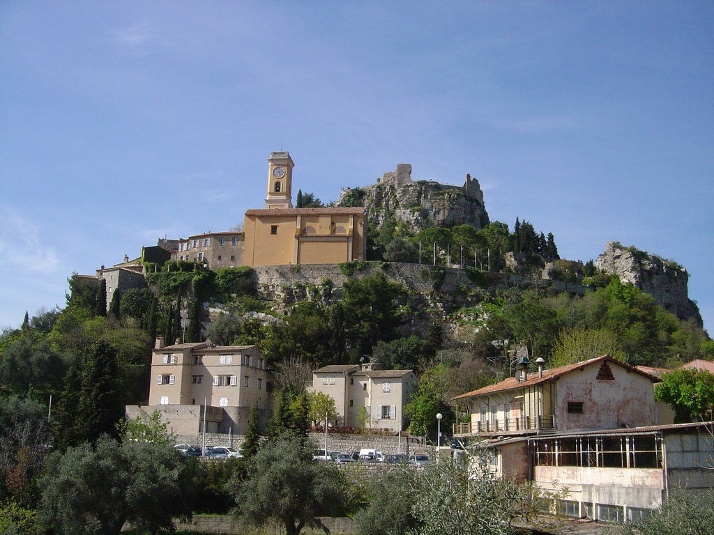 Дома в Эз, Франция. Фото 24 – фотографии Франции