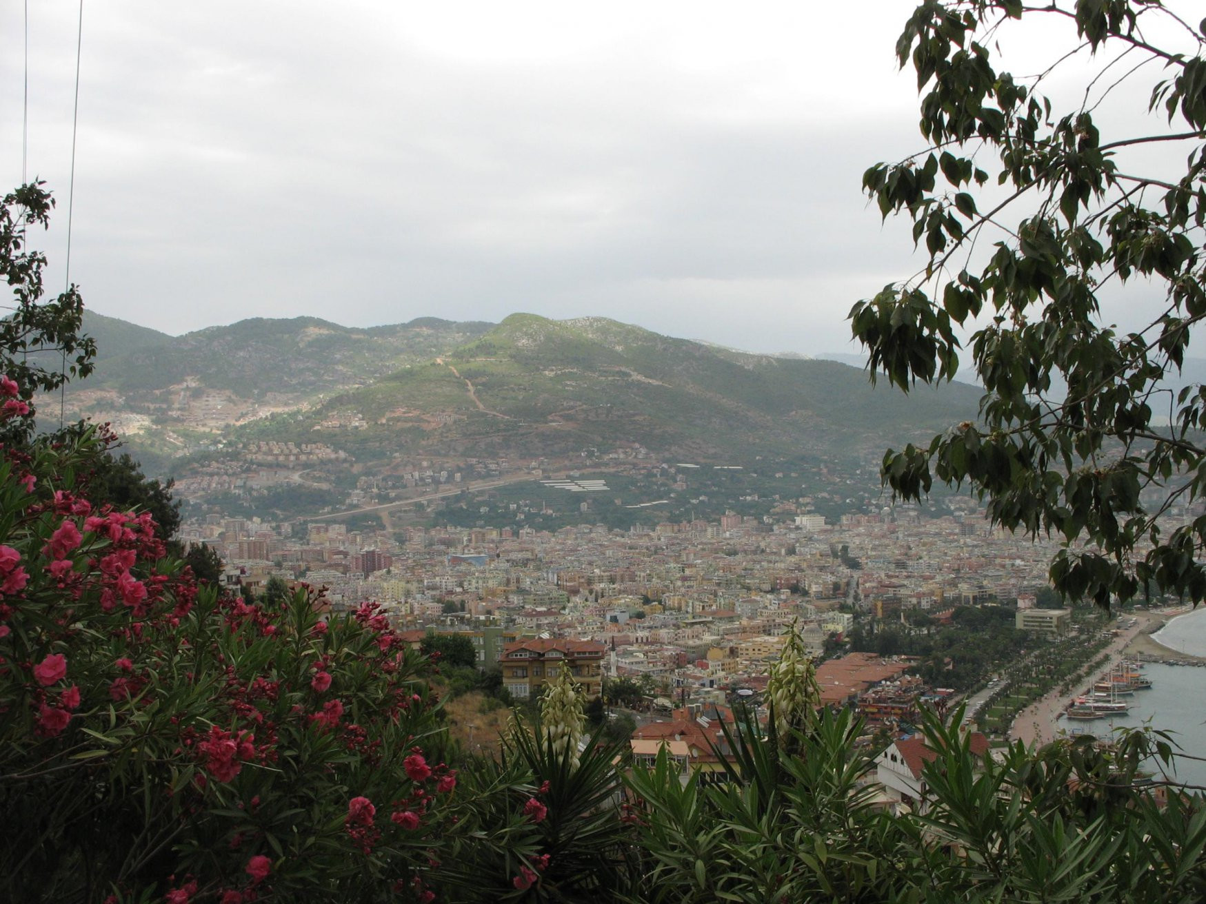 Аланья, Средиземноморский регион, Турция, фото № 46987 – фотографии Турции