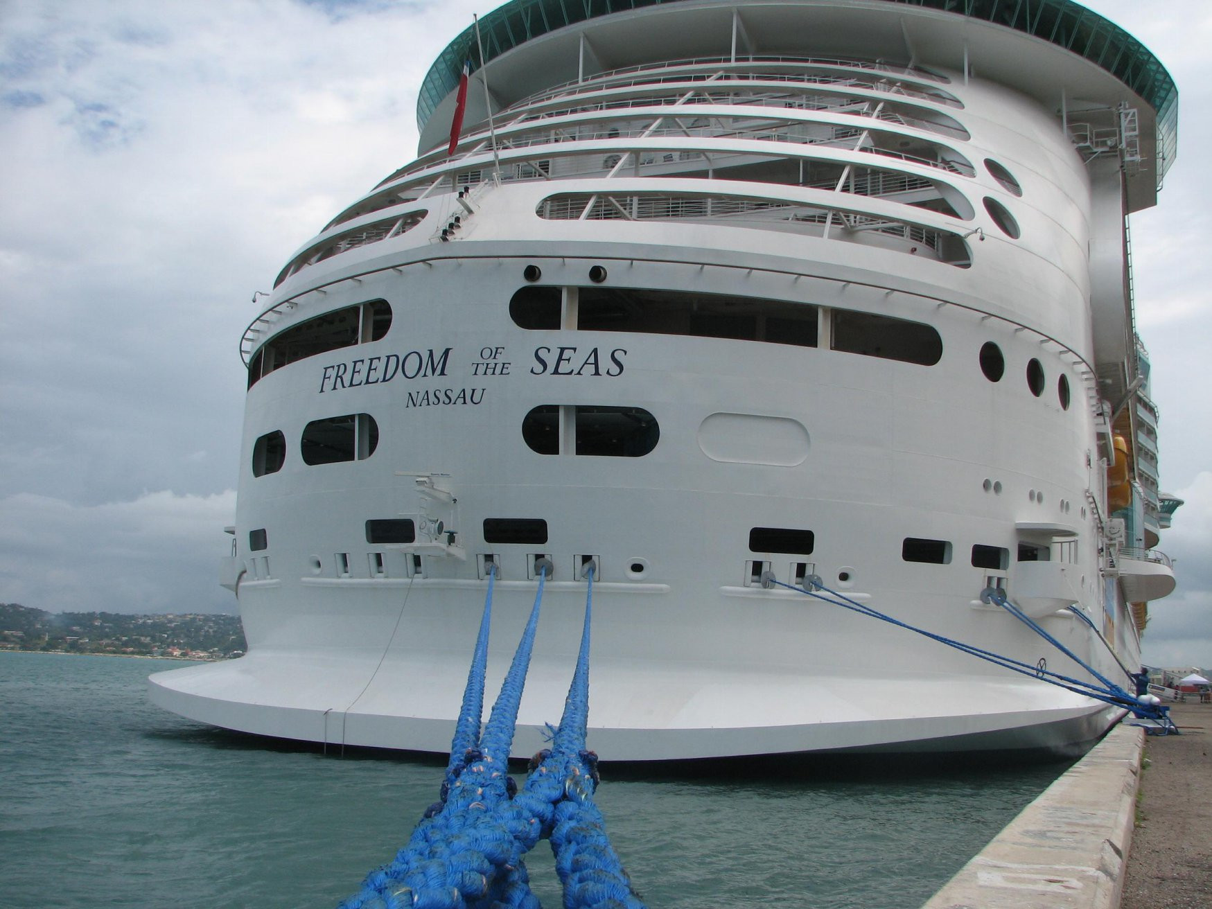 Корабль в Монтего Бей, Ямайка – фотографии Ямайки