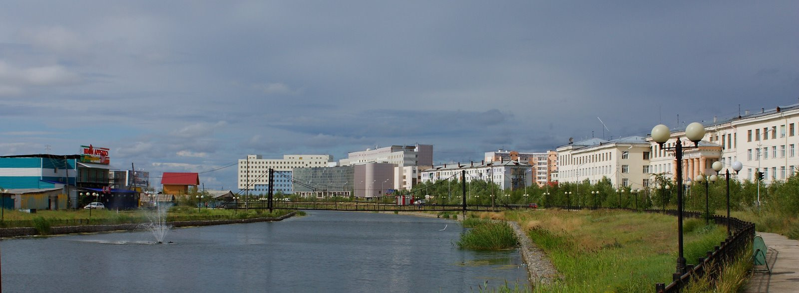 Канал в Якутске, Россия. Фото 1 – фотографии России