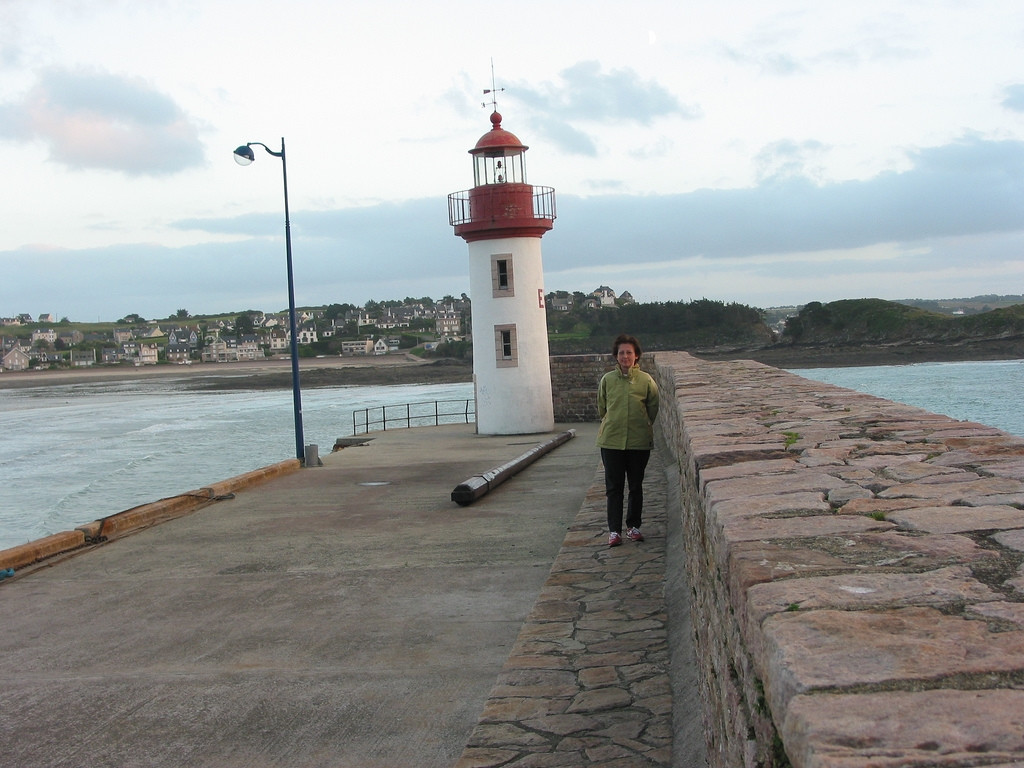 Маяк в Эрки, Франция – фотографии Франции