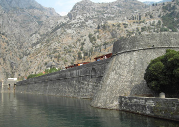 Канал в Которе, Черногория. Фото 8 – фотографии Черногории