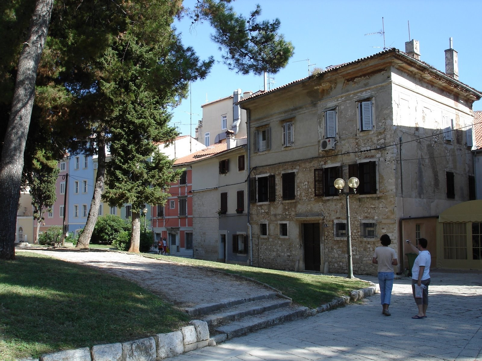 Улица в Пореч, Хорватия – фотографии Хорватии