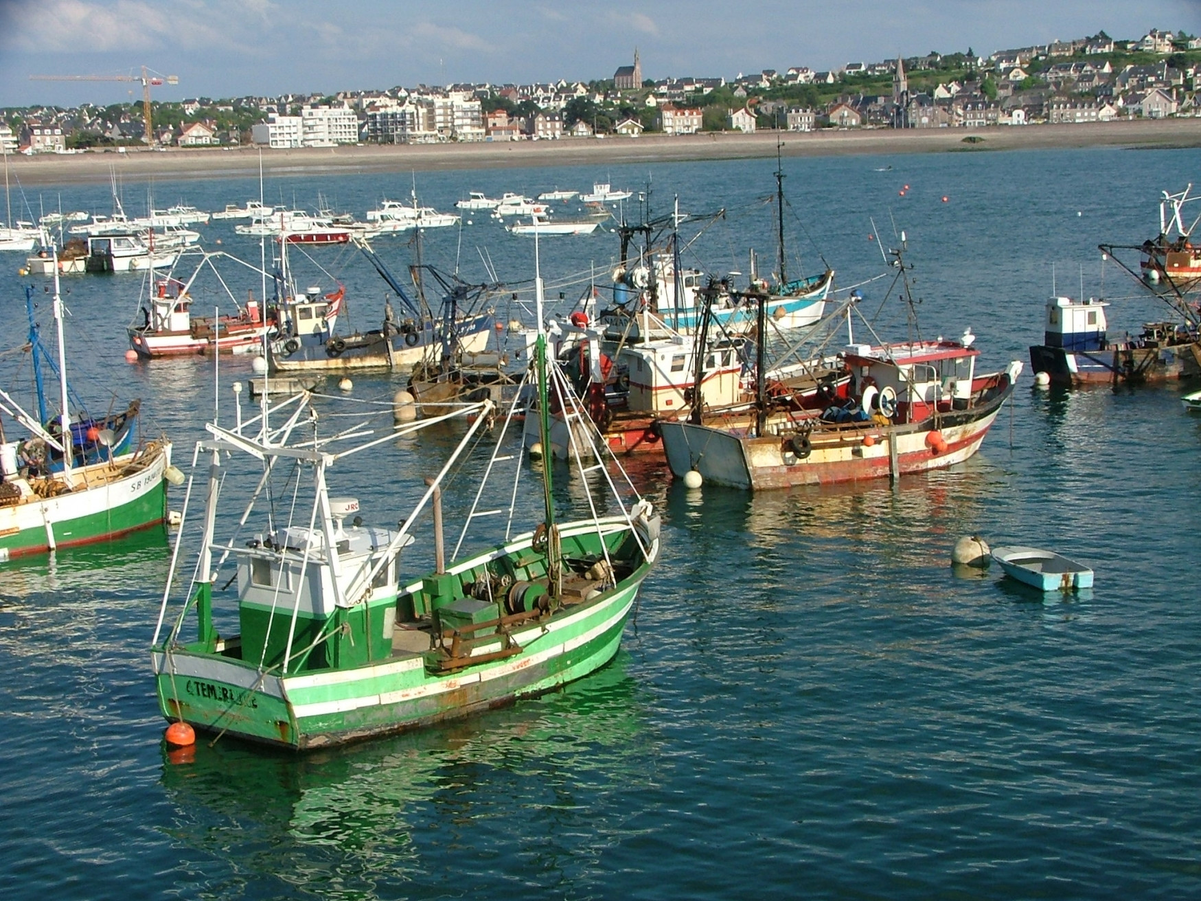 Яхты и катера в Эрки, Франция. Фото 1 – фотографии Франции