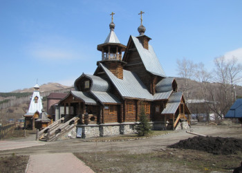 Свято-Макарьевский храм, Горно-Алтайск. Фото 2 – фотографии России