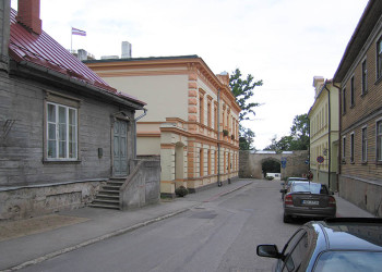 Улицы в городе Цесис – фотографии Латвии