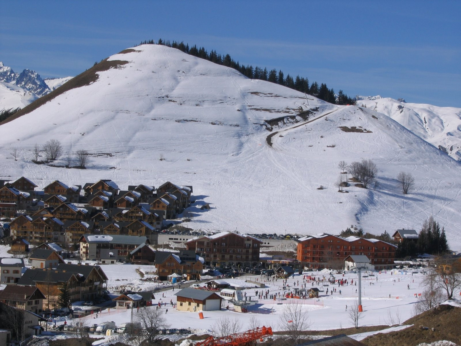 Деревня в Ле-Албиезе, Франция. Фото 5 – фотографии Франции