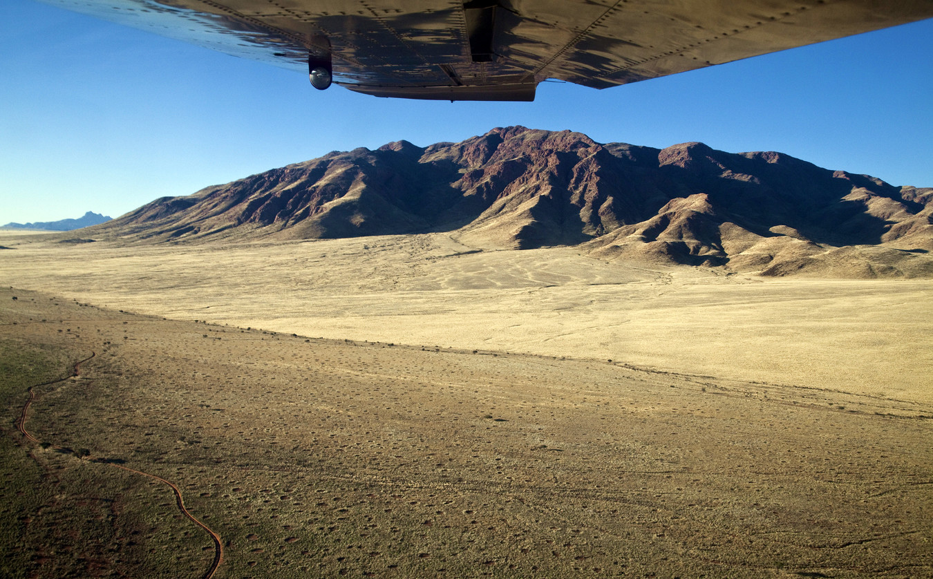Загадочные круги на полях в Намибии. Фото 9 – фотографии Намибии