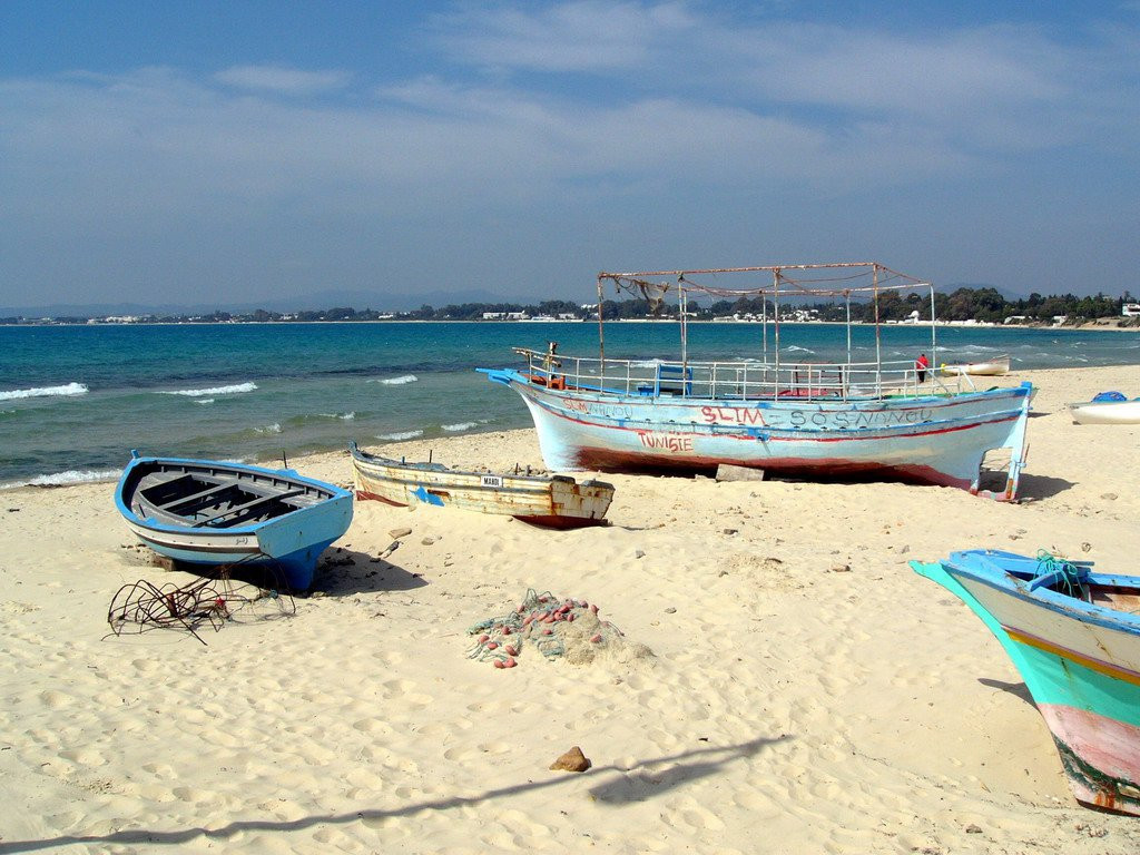 Лодки на пляже, Северный Тунис. Фото 20 – фотографии Туниса