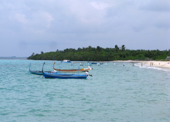 Лодки в Шавияни Атолл, Мальдивы – фотографии Мальдивских островов
