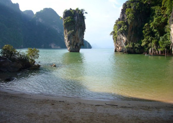 Скалы на острове Тапу, Тайланд – фотографии Таиланда