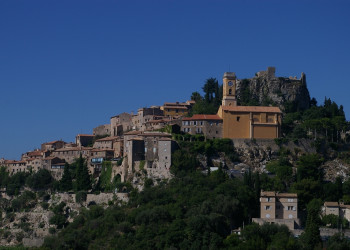 Дома в Эз, Франция. Фото 22 – фотографии Франции