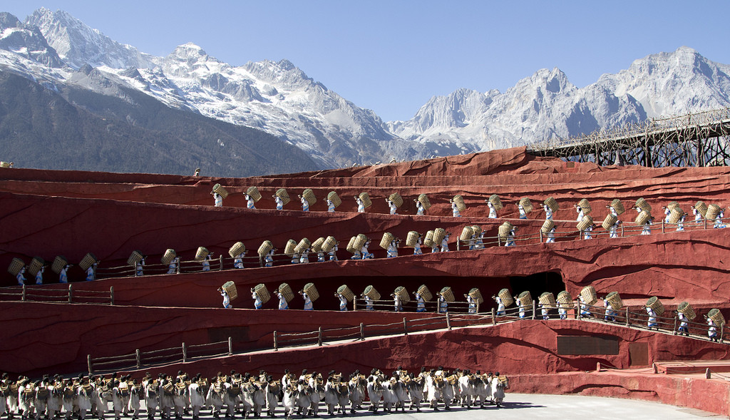 Спектакль под открытым небом – «Impression Lijiang». Фото 9 – фотографии Китая