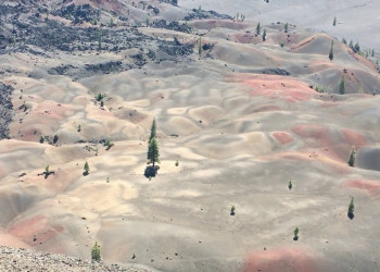 Четыре вида вулканов в Лассен-Волканик (Lassen Volcanic) в США – фотографии США