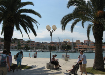 Набережная в Трогире, Хорватия. Фото 28 – фотографии Хорватии