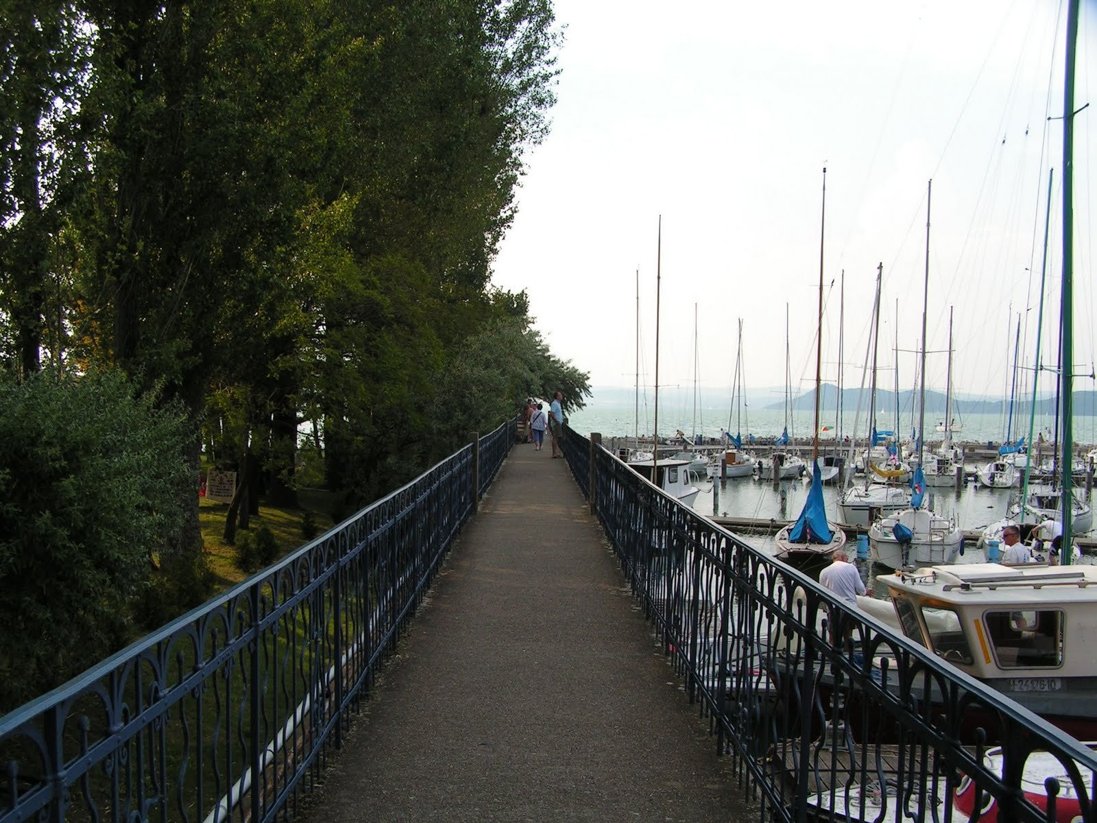 Балатонфёльдвар, Балатон озеро, Венгрия, фото № 69781 – фотографии Венгрии