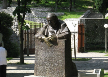 Памятник в Риека, Хорватия. Фото 2 – фотографии Хорватии