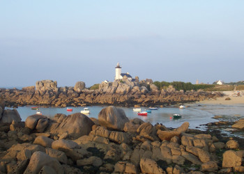 Бухта в Бриньогане, Франция – фотографии Франции