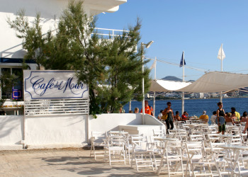 Знаменитое Café del Mar на Ибице. Фото 1 – фотографии Испании