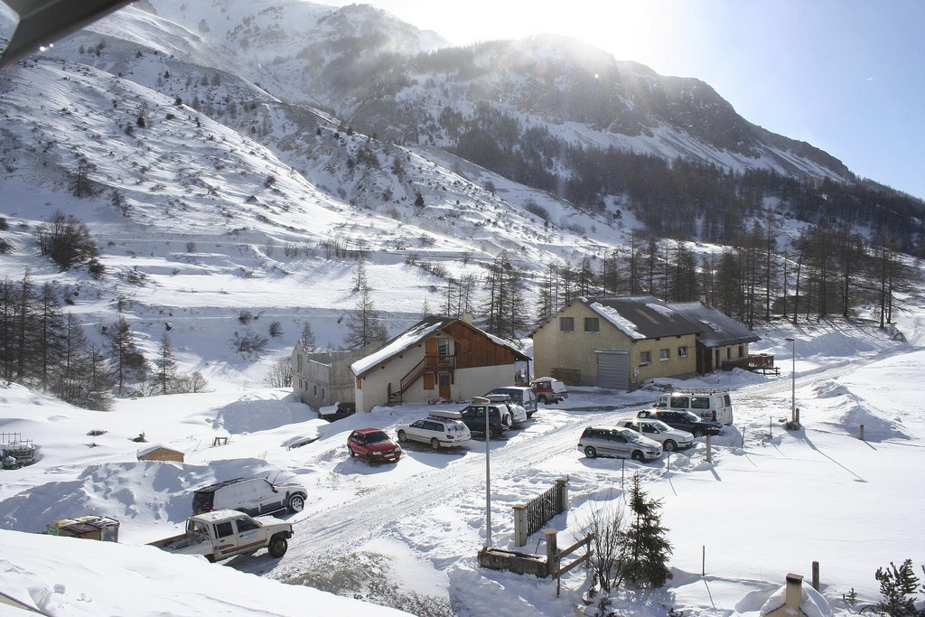 Дома в Серр-Шевалье, Франция. Фото 1 – фотографии Франции