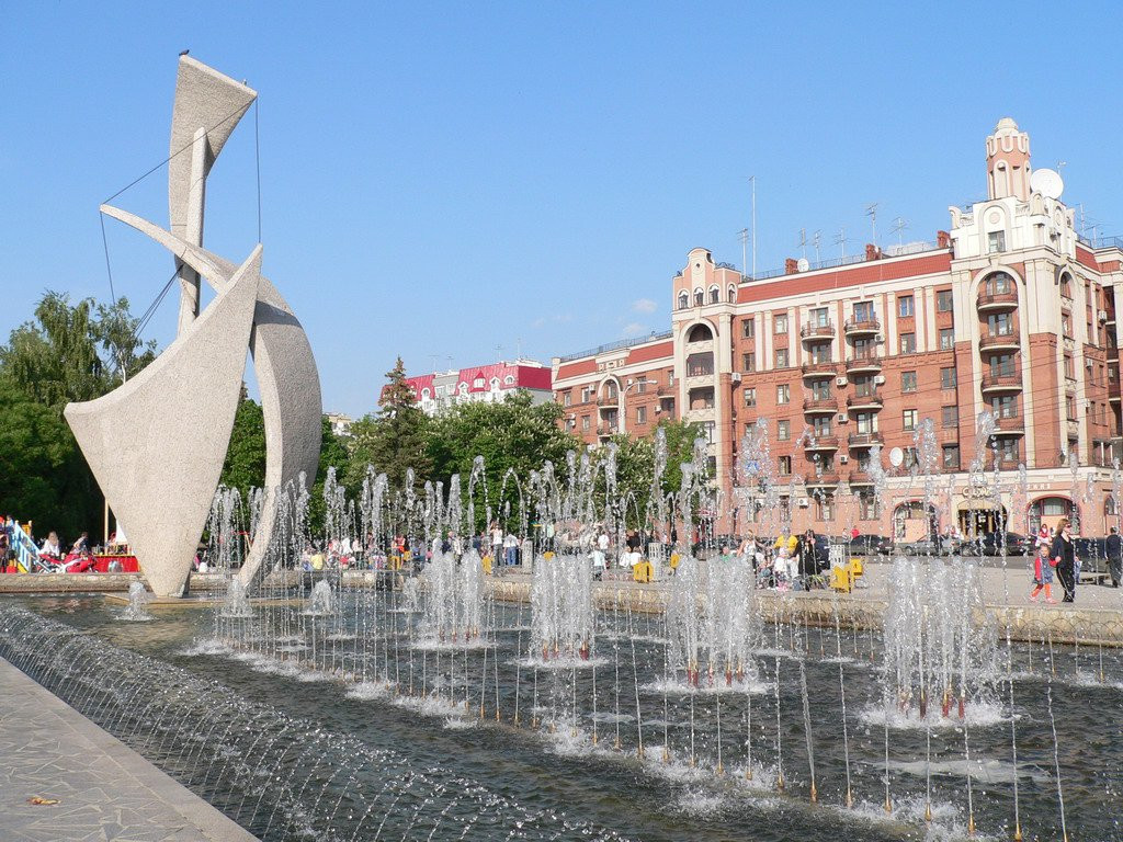 Фонтан в Самаре, Россия – фотографии России