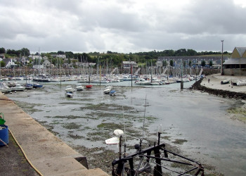 Яхты и катера в Пленеф-Валь-Андре, Франция – фотографии Франции