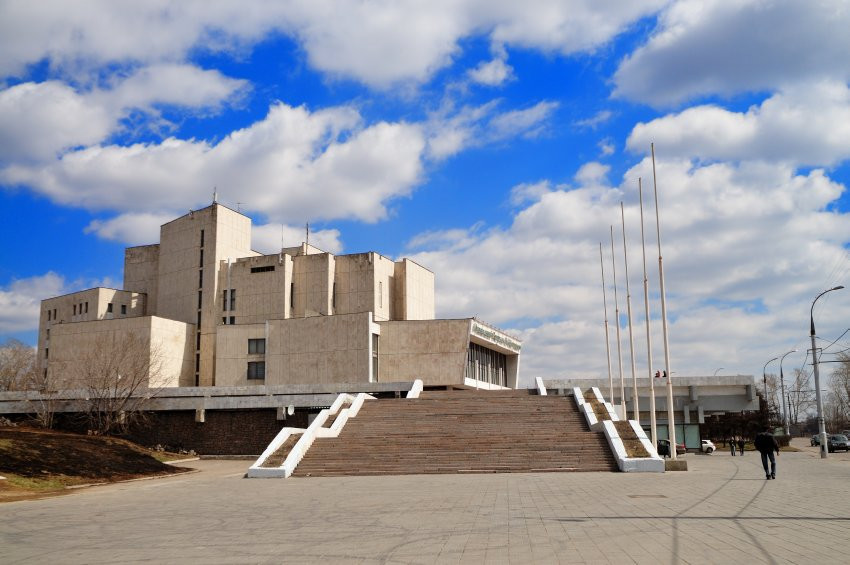 Музыкальный театр в Иркутске, Россия – фотографии России