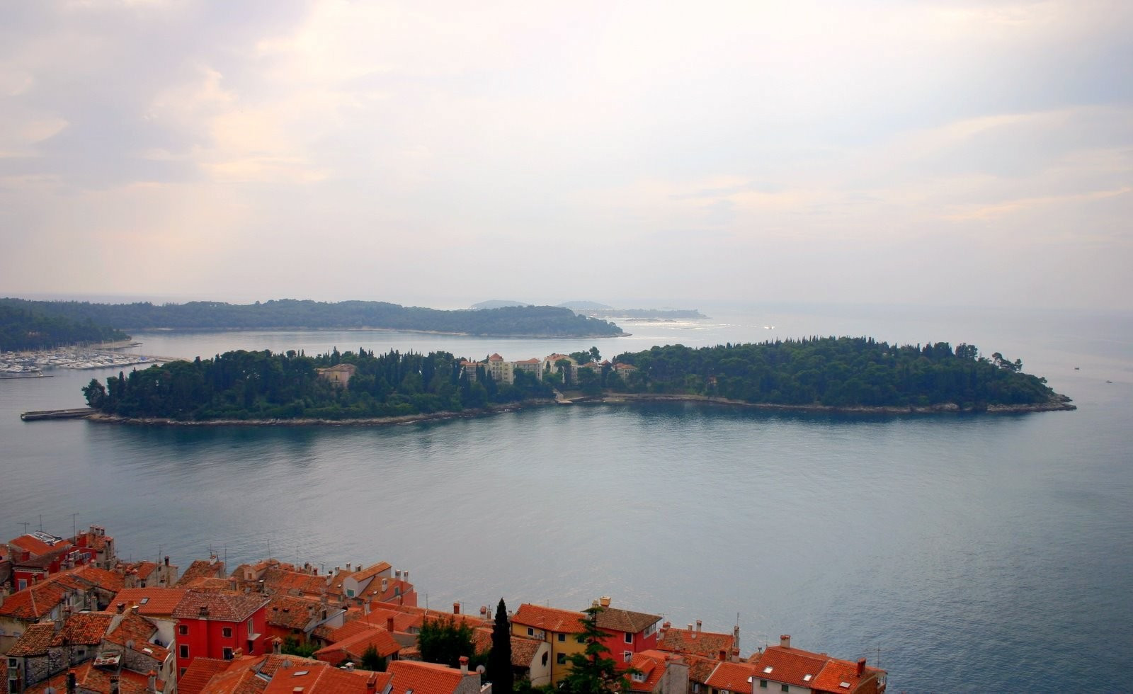 Берега в Ровинь, Хорватия. Фото 7 – фотографии Хорватии