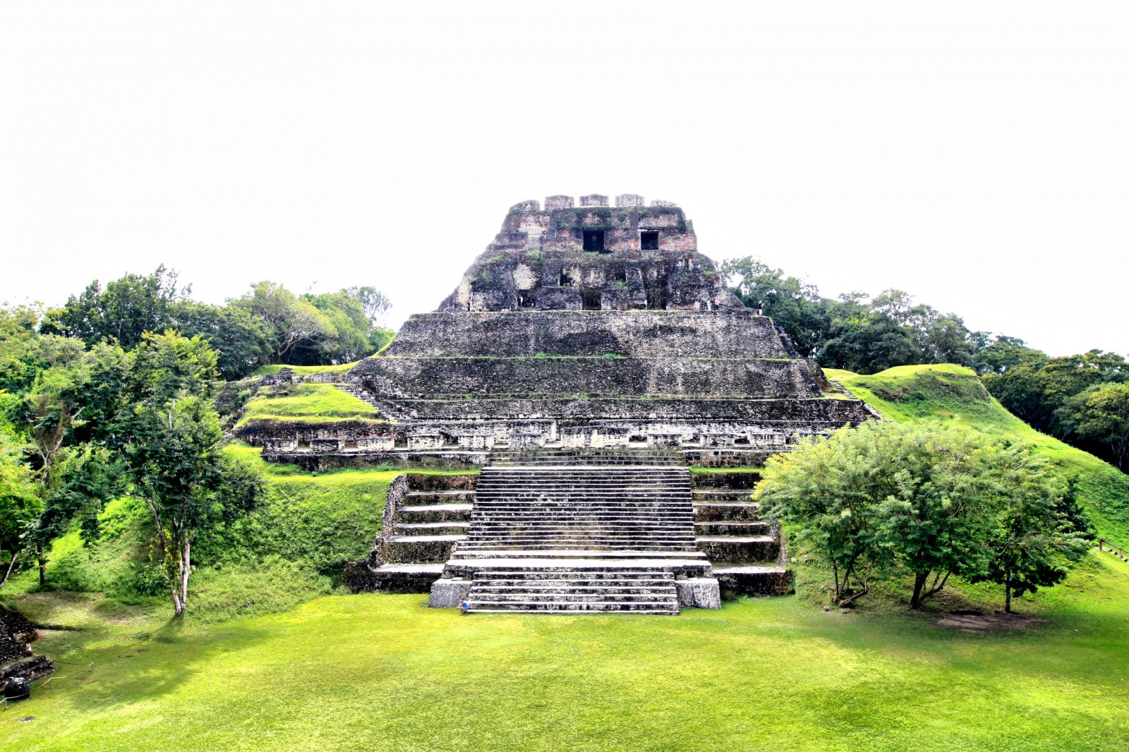 Пирамида Шунантунич, Белиз – фотографии Белиза