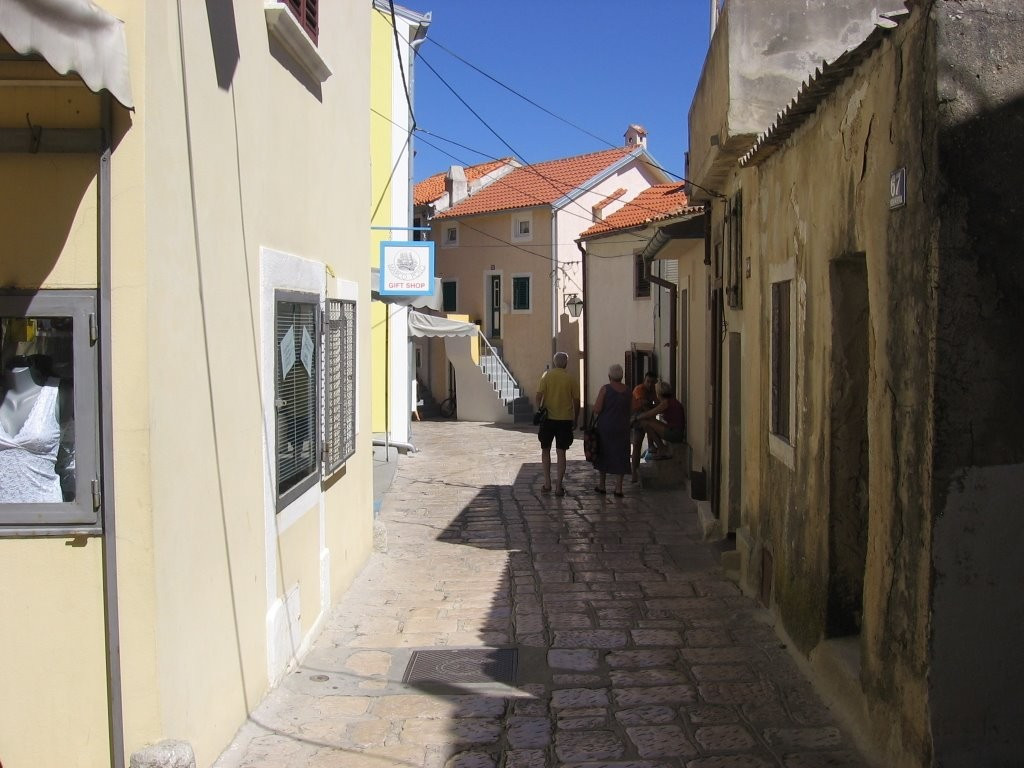 Улица в Башка, Хорватия. Фото 4 – фотографии Хорватии