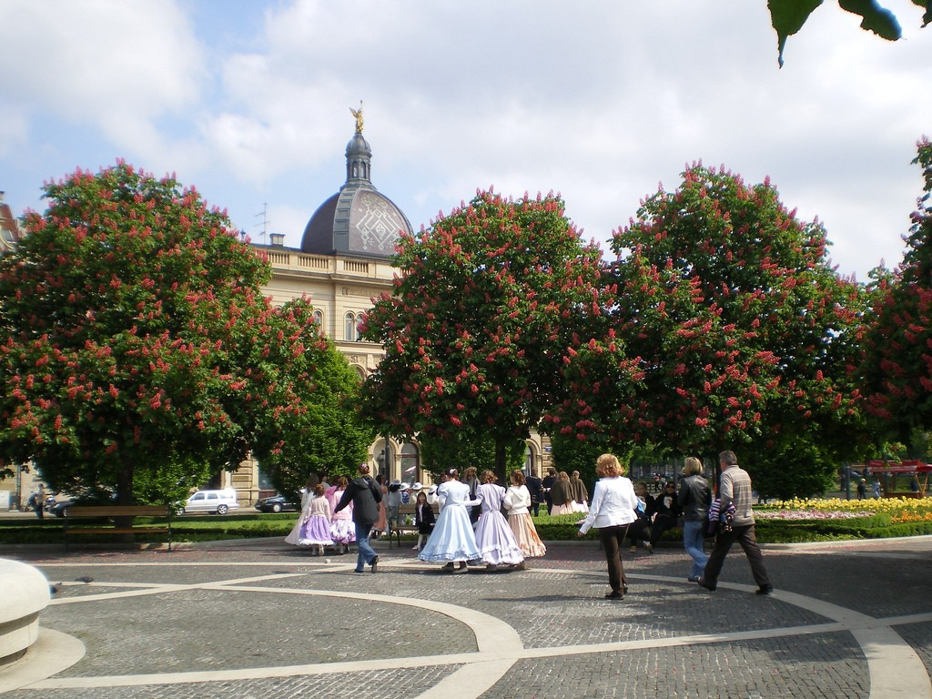 Люди в парке в Загреб, Хорватия. Фото 4 – фотографии Хорватии