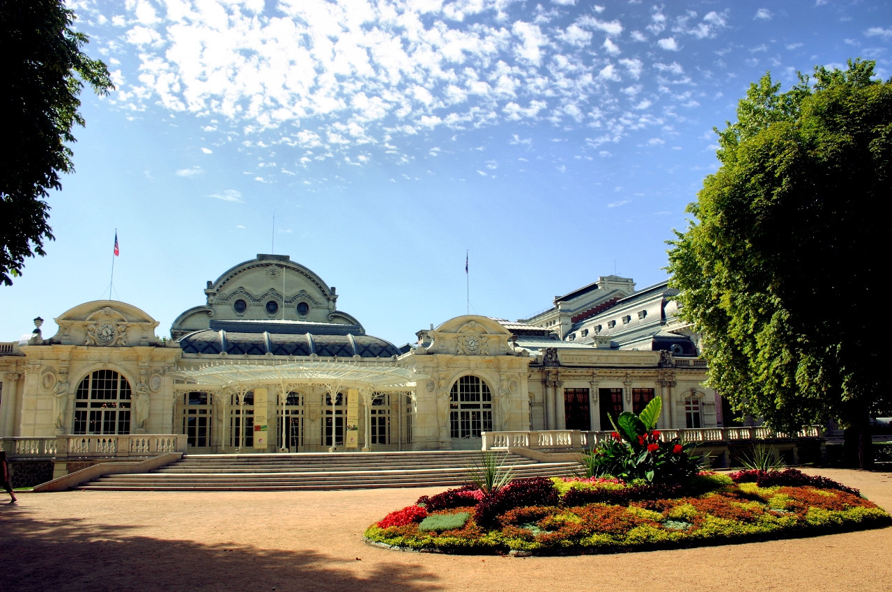 Театр в Виши, Франция. Фото 1 – фотографии Франции