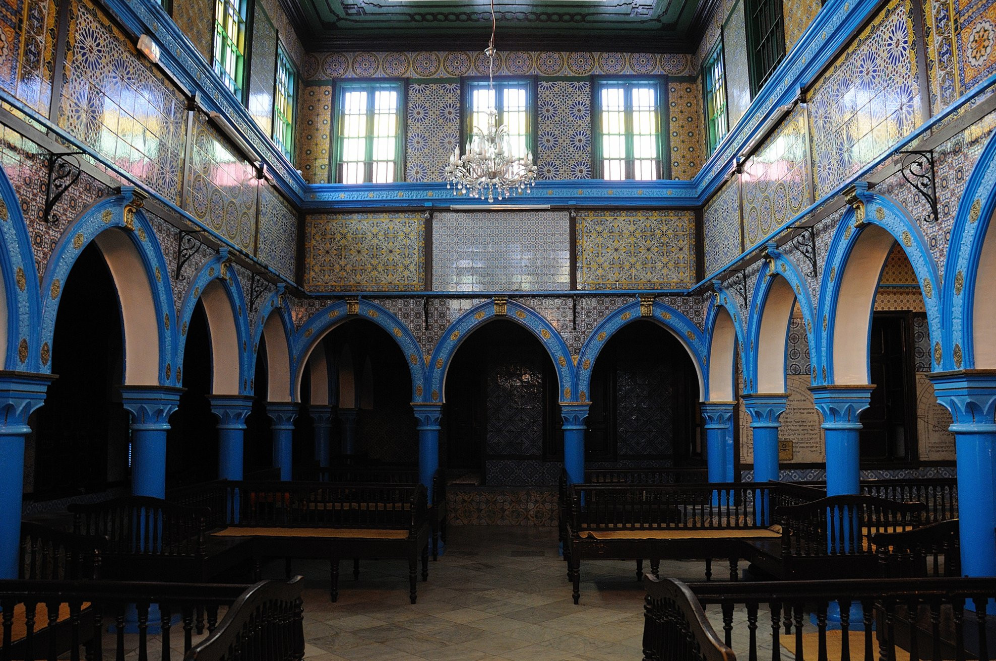 Синагога Эль-Гриба (El Ghriba) – фотографии Туниса