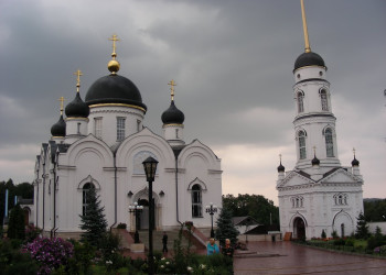 Женский монастырь в Задонске, Россия – фотографии России
