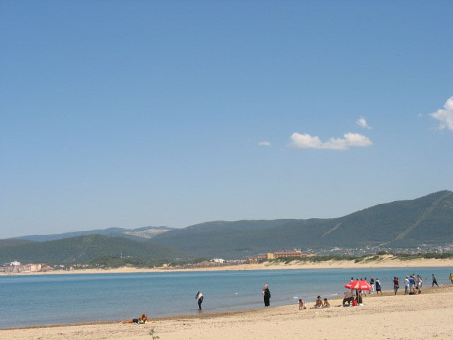 Пляж на острове Табарка, Северный Тунис – фотографии Туниса