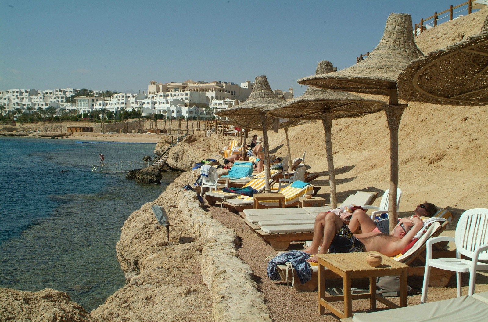 Пляж отеля Crowne Plaza – фотографии Египта