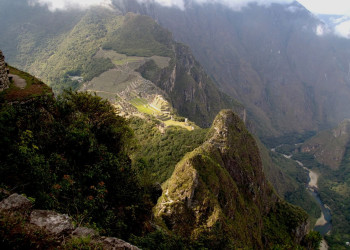 Горный массив в Мачу-Пикчу, Перу – фотографии Перу