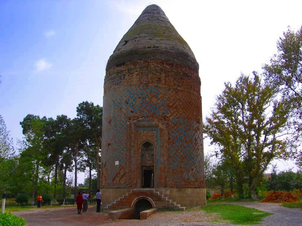 Барда, мавзолей Ахмеда Зочейбаны – фотографии Азербайджана