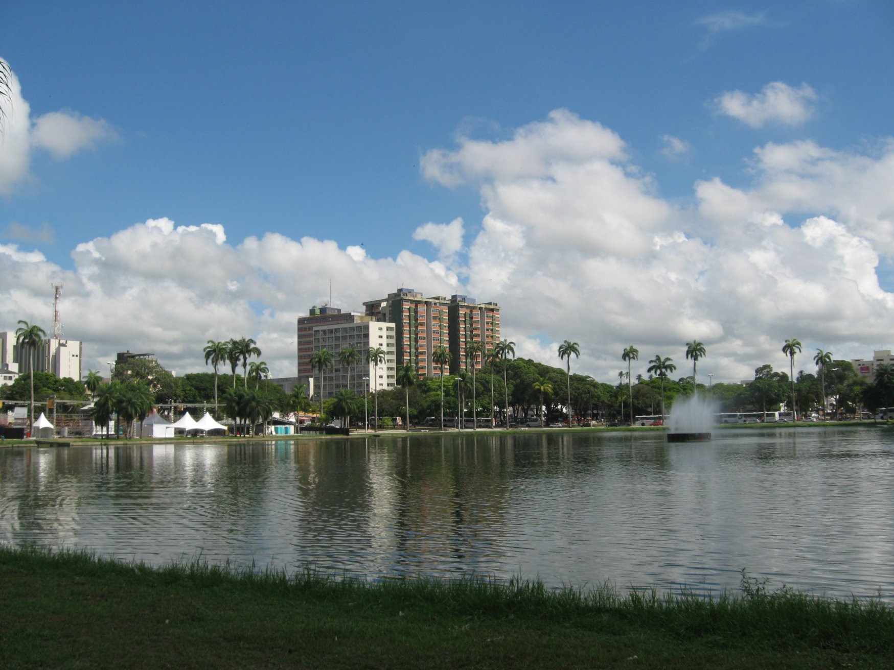 Озеро в Жуан-Песоа, Бразилия – фотографии Бразилии