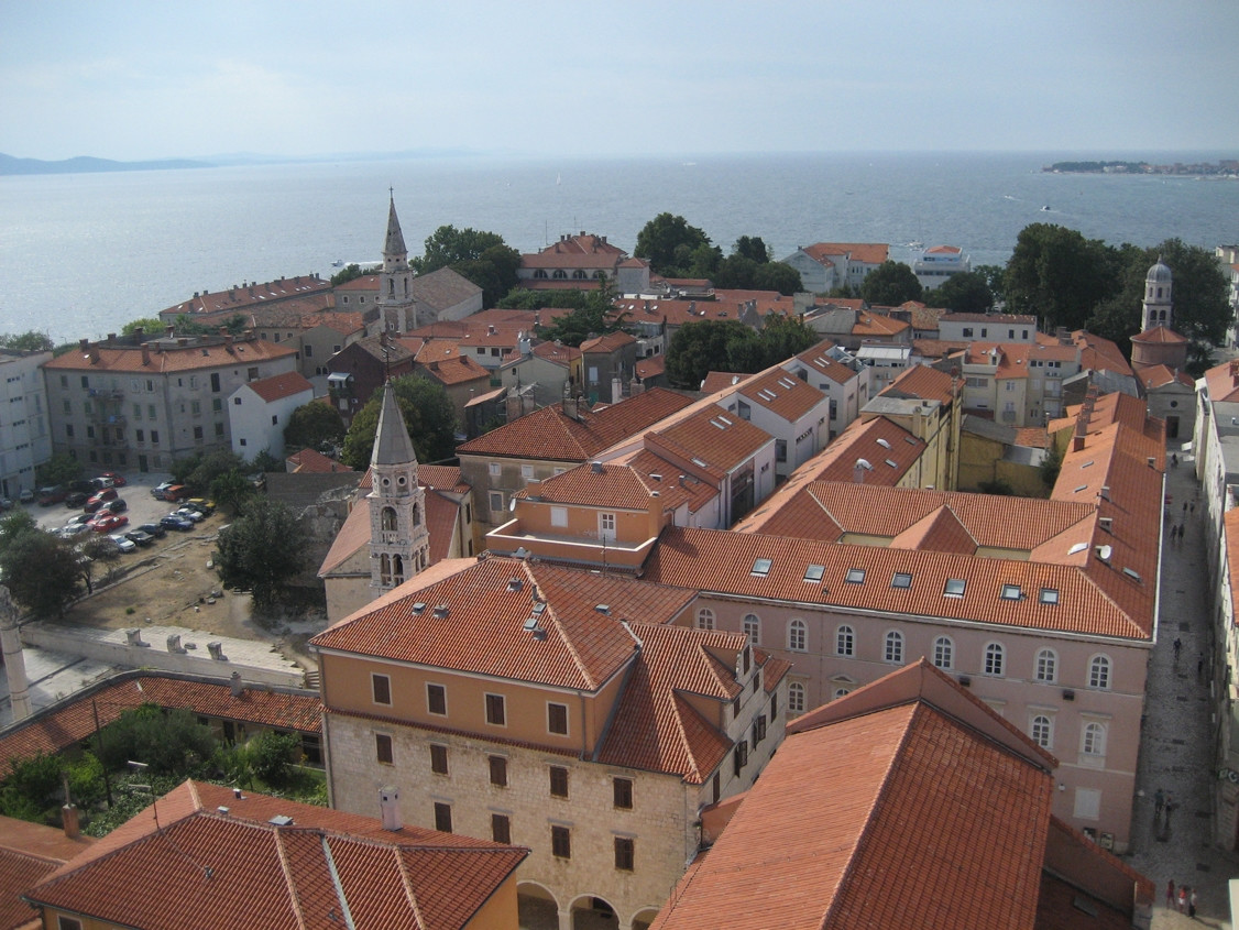 Крыши домов в Задаре, Хорватия. Фото 5 – фотографии Хорватии