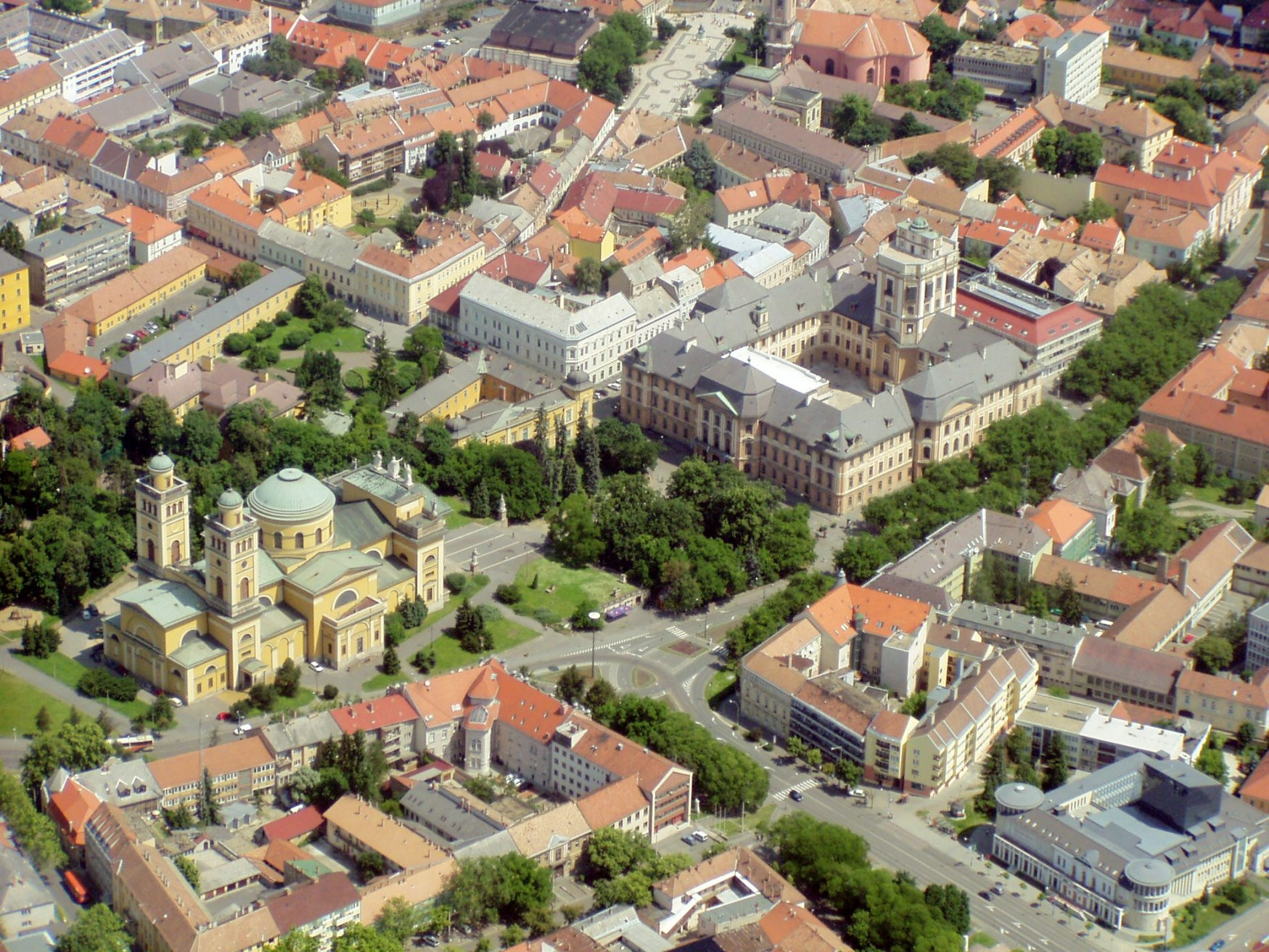 Вид на базилику – фотографии Венгрии