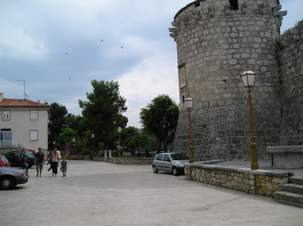 Улица в Крк, Хорватия. Фото 12 – фотографии Хорватии