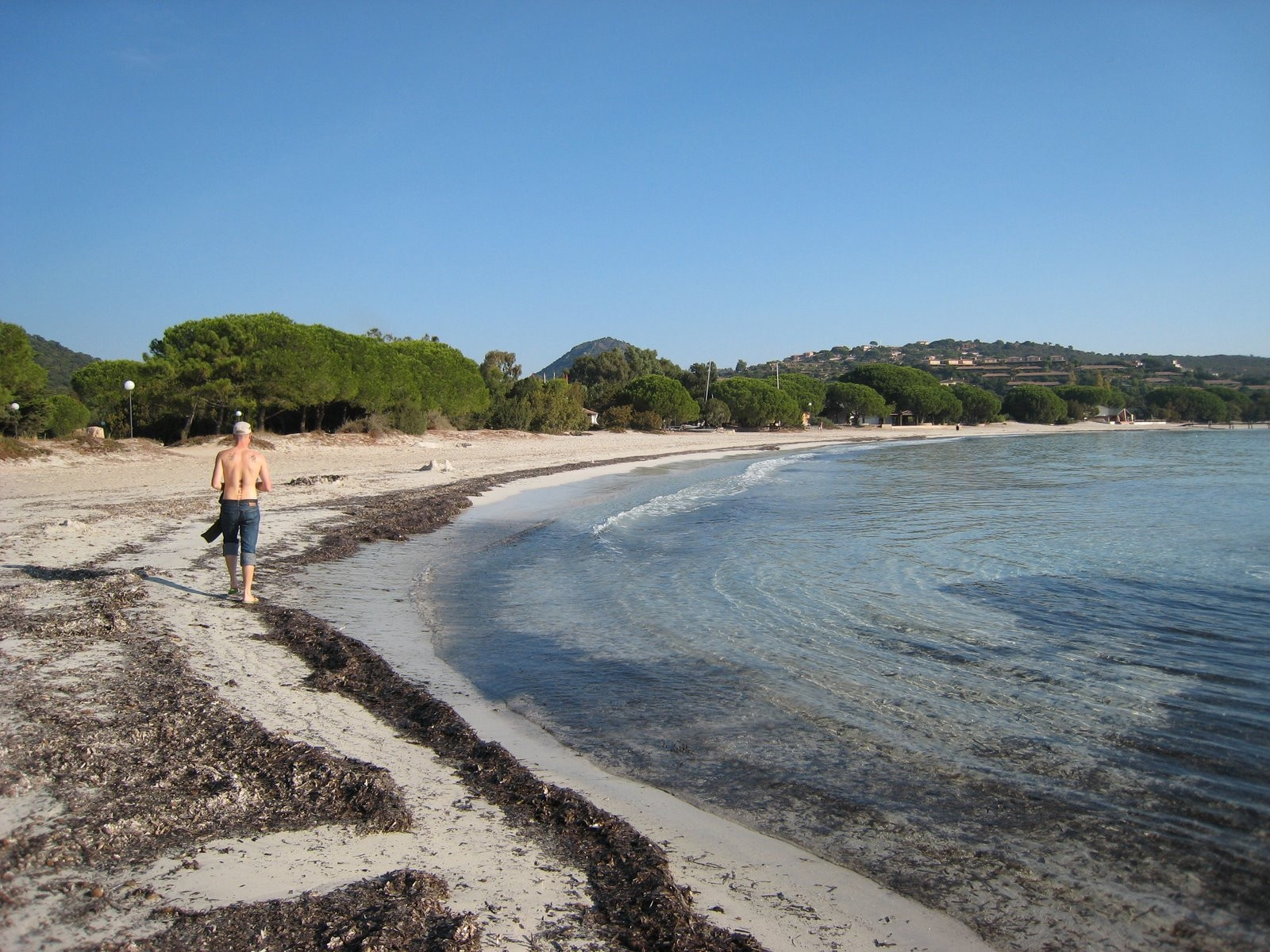 Пляж в Порто-Векьо, Франция – фотографии Франции