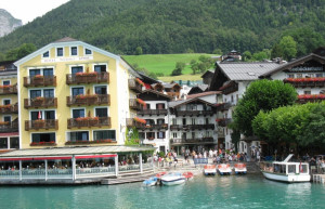 Колоритный отель «Im Weissen Rössl». Санкт Вольфганг. Австрия – фотографии Австрии