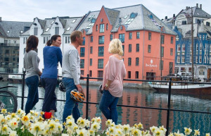 Центр города Олесунн (Ålesund), Норвегия – фотографии Норвегии