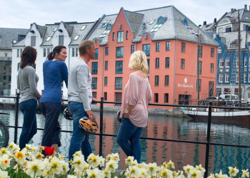 Центр города Олесунн (Ålesund), Норвегия – фотографии Норвегии