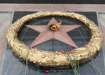 Вечный огонь в парке Победы, Михайлов – фотографии России