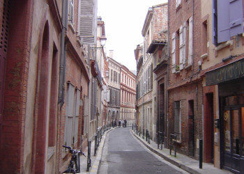 Улица в Тулузе, Франция. Фото 21 – фотографии Франции