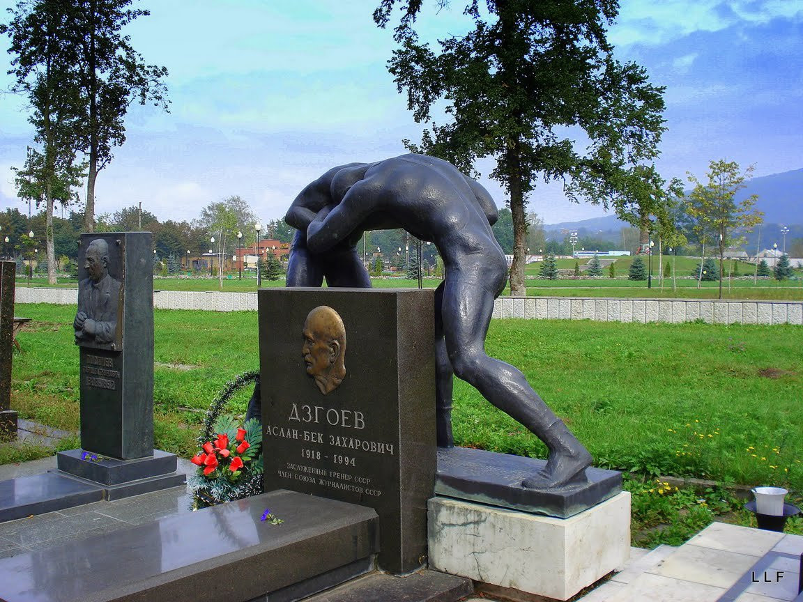 Кладбище в Владикавказе, Россия – фотографии России